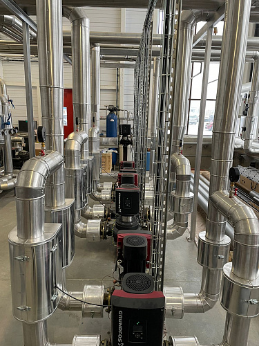 Поставка насосов Grundfos TPE